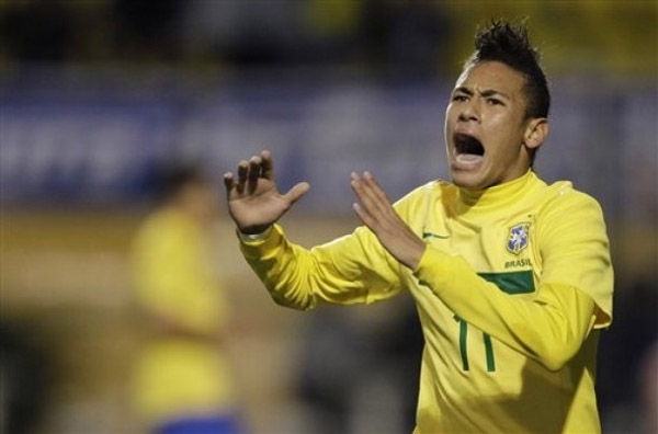 安帅：内马尔能力很强，但我不会带缺比赛强度的球员去世界杯（安切洛蒂：内马尔很出色，但我不会征召缺乏比赛强度的球员参加世界杯）