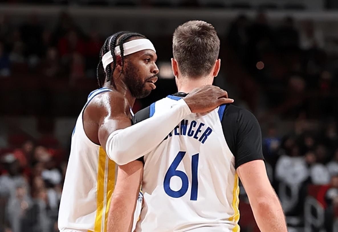 队长镇守后防，比肩最佳表现（队长坐镇防线，表现不逊最佳）