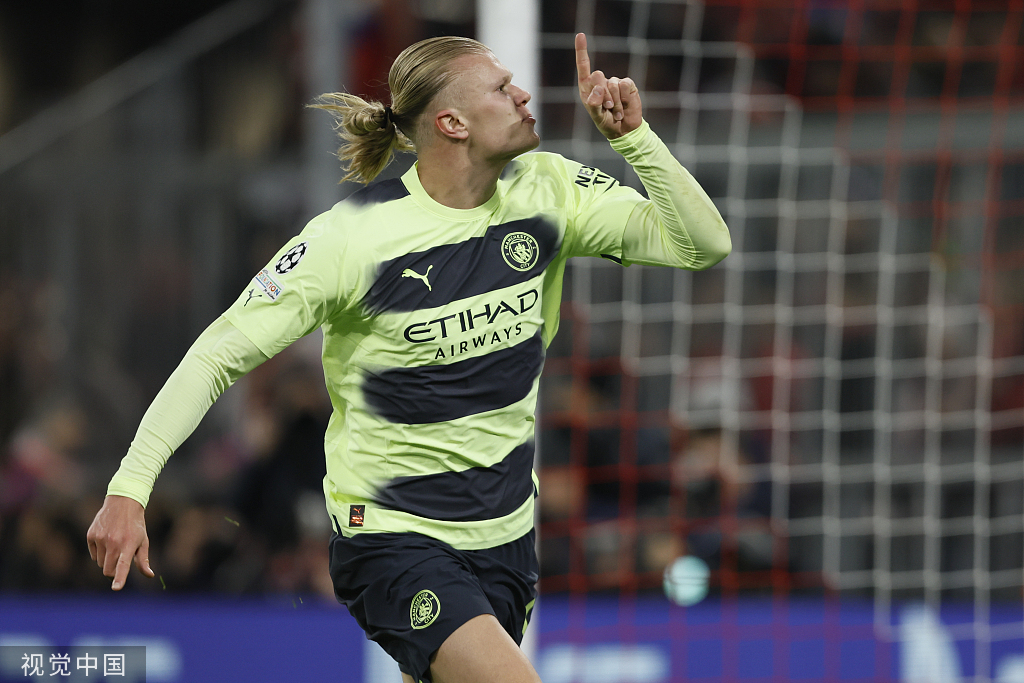 记者：道路要15场出战超过45分钟才会被买断，目前仅6场达标（记者：买断条件为15场出场超45分钟，当前仅有6场达标）