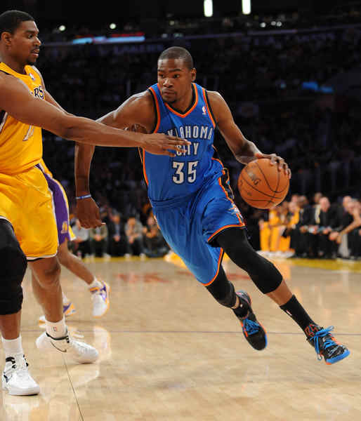 英媒：桑德兰无意冬窗出售扎卡，更不愿意以2000万欧出售（英媒：桑德兰冬窗留住扎卡，2000万欧也不卖）