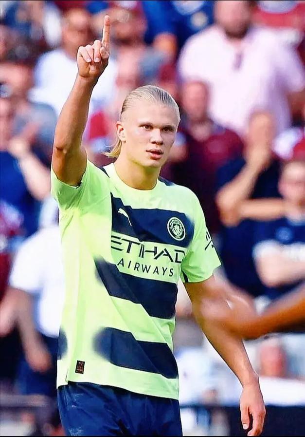 斯基拉：枪手、曼联等俱乐部有意奥林匹亚科斯小将穆扎基蒂斯（斯基拉：阿森纳、曼联等豪门关注奥林匹亚科斯新星穆扎基蒂斯）